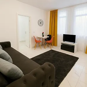 4 Bucureşti